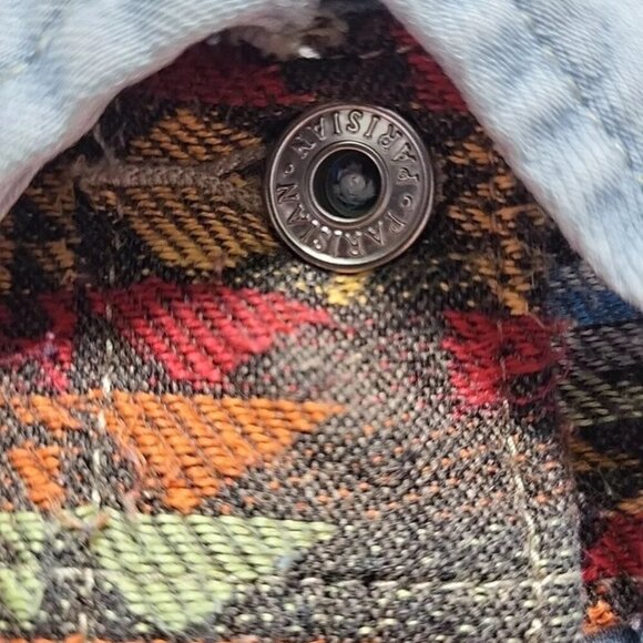 Vintage Parisian Women's Jean Jacket Size S Graphic Patched W/ Cut Off Sleeves. - Picture 6 of 8